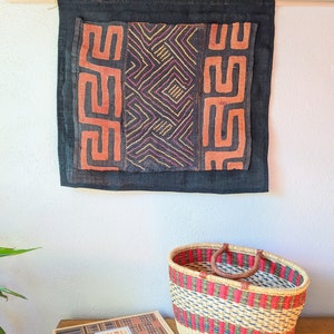 Hand Made African Kuba Cloth Wall Hanging 26&quot;x30&quot;