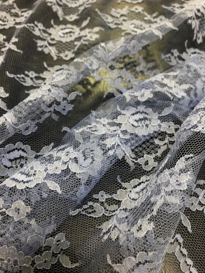 65 Wide Elegant Lilac Floral Tulle Lace Fabric
