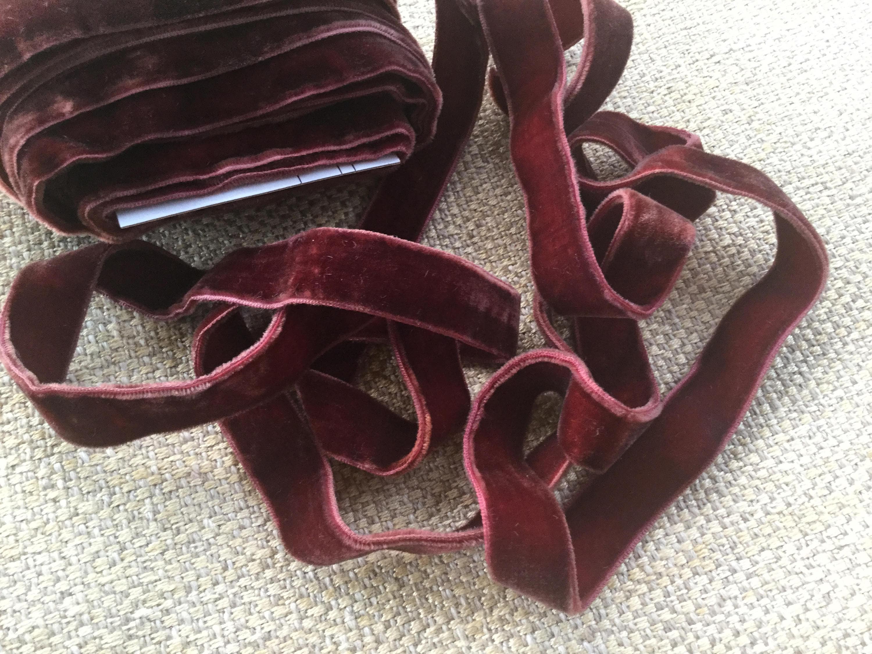 25 mm 4 1//2 yards Luxurious Single Faced Colored Plush Velvet Ribbon W- 1/"