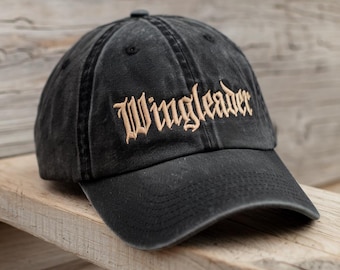 Geborduurde Wingleader-hoed, cadeau fantasieboekliefhebber