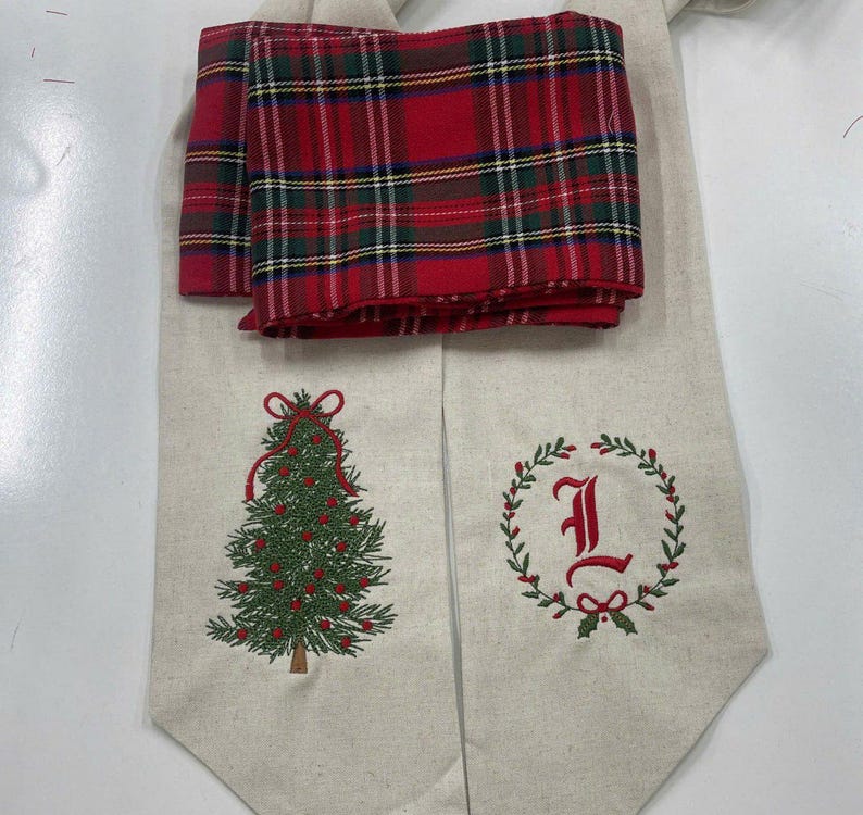 Embroidered Personalized Christmas Bow Tree Wreath Sash, Monogram Letter Embroidered Linen Winter Embroidery Sash Door Decor image 7