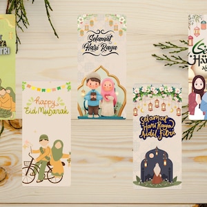 Op de afbeelding: Een verzameling Eid Mubarak en Hari Raya Aidilfitri wenskaarten. De kaarten bevatten illustraties van families, stellen en traditionele islamitische motieven, met tekst in het Engels en Maleis. Het kleurenpalet omvat groen, geel en blauw.