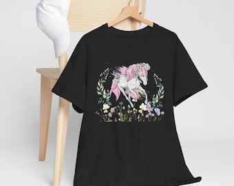 Maglietta unicorno stravagante, maglietta animale magico, regalo per adolescenti, abbigliamento fantasy, vestito estivo, grazioso design unicorno