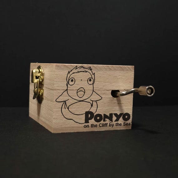 匿名配送/崖の上のポニョ　手回しオルゴール 2008年製 ジブリ 崖の上のポニョ オルゴール - メルカリ
