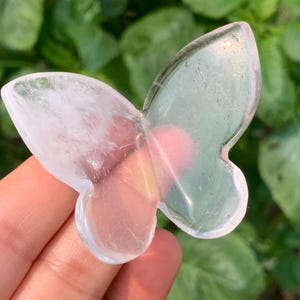2.4&#39;&#39;+ Natural Clear quartz,quartz crystal,hand carved,Crystal Butterfly,Butterfly skull,Home Decoration Crystal Gifts 1pc