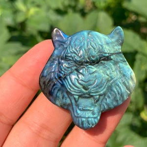 Labradorite Tiger Head Crystal Skull: Hand Carved, Natural Stone (1.9'')