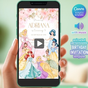 Könnte beinhalten: Ein Smartphone-Bildschirm zeigt eine Geburtstagseinladungsvorlage mit animierten Disney-Prinzessinnen. Die Einladung ist für den 5. Geburtstag von Prinzessin Adriana, mit floralen Akzenten und dem Text "Canva invitation templates". Die Einladung ist animiert und enthält Musik.