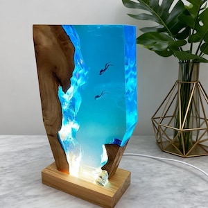 Scuba Diver Epoxy Resin Night Light,Ocean Resin Night Lamp,Personalized Handmade Night Light, Unique Home Decor Gifts,Custom Birthday Gifts