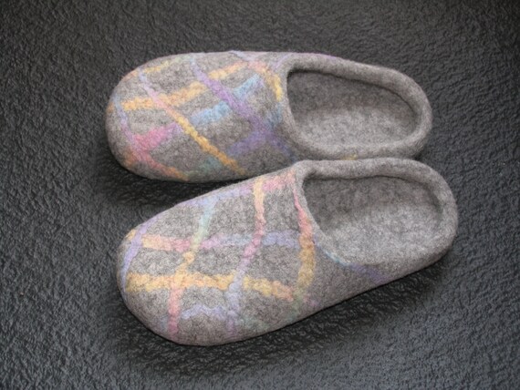 Felted slippers | Etsy