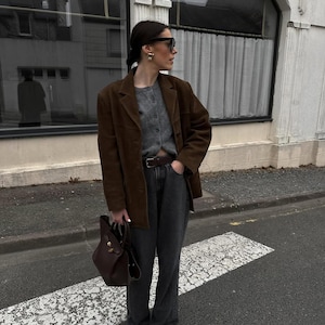 Vintage-Inspired Oversized Brown Suede Leather Jacket for Women – Soft Real Leather 90s Fall Outerwear Retro Look, Casual Stylish Coat