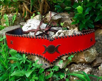 Leather belt with Triple Moon