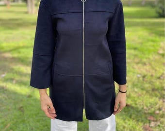 Chaqueta minimalista de ante sintético azul marino: abrigo con cremallera y mangas 3/4 para mujer