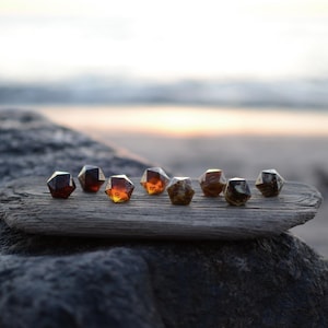 Amber D20 dice. Authentic natural Baltic amber gemstone dice. Dungeons and dragons D20 dice. Role playing D&D game dice. Gift dice