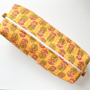 Hair Tool Bag, Quilted Hair Tool Bag, Floral Hair Tool Bag, Hair Tool Organizer, Fabric Hair Tool Bag, Floral Makeup Bag