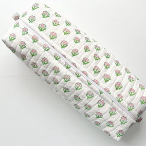 Hair Tool Bag, Quilted Hair Tool Bag, Floral Hair Tool Bag, Hair Tool Organizer, Fabric Hair Tool Bag, Floral Makeup Bag