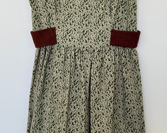 Handmade Floral Olive green dress with brown linen collar made in size Medium