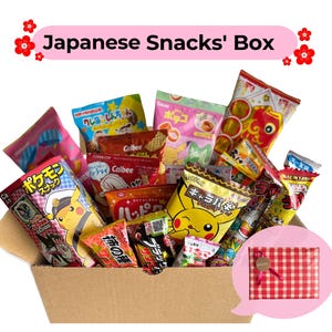 Japanese Snack Box | 20+ JapaneseSnacks & Candy from Japan | Gift Set | Free Gift Wrapping