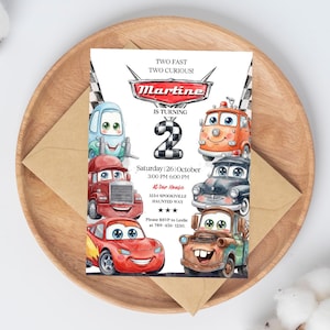 Puede incluir: Una tarjeta de invitación de cumpleaños rectangular con coches de dibujos animados y el texto TWO FAST TWO CURIOUS! Martine IS TURNING 2 Saturday 26 October 3:00 PM 6:00 PM At Our House 1234 SPOOKIVILLE HAUNTED WAY Please RSVP to Leslie at 789-456-1230.