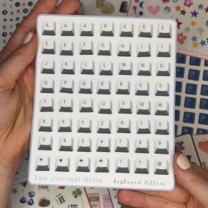 Adesivos de teclado de alfabeto • Adesivos de letras para diário de recortes • Suprimentos para scrapbook • Adesivos retrô para teclas de computador • Estética criativa • BRANCO