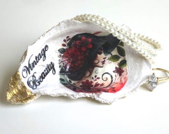 Decoupaged Oyster Shell Art – Vintage Flower Garden Hat Woman Decorative Dish - #VB-B