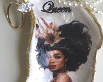 Decoupaged Oyster Shell Jewelry Trinket Ring Dish: Black Woman Queen Fashion Hat Art -#FQ-D