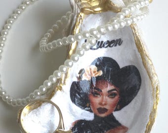 Decoupaged Oyster Shell Jewelry Trinket Ring Dish: Black Woman Queen Fashion Hat Art - #FQ-B