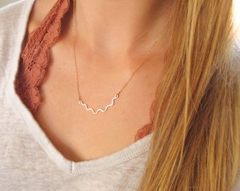 I'm Hammered Rose Gold Necklace - Gold Filled Handmade Wavy Hammered Pendant Gold Filled Chain / Hammered Gold / Simple Rose Gold Nekclace