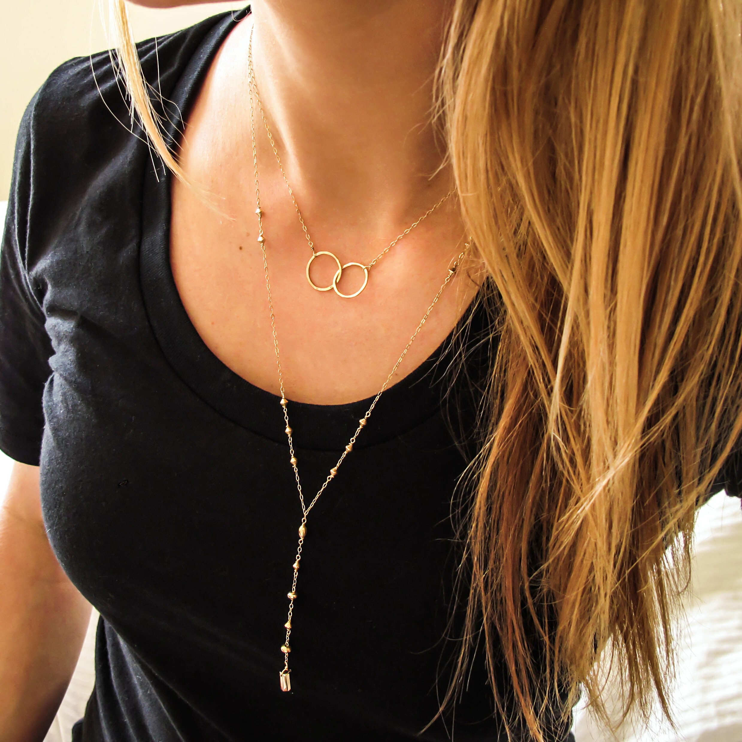 Y pendant 2024 in gold