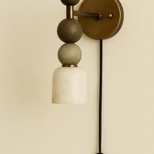 Handgjord vägglampa i alabaster, mässingslampa i mitten av århundradet med alabasterskärm, sänglampa; Sakhawy vägglampa Plug in Cord