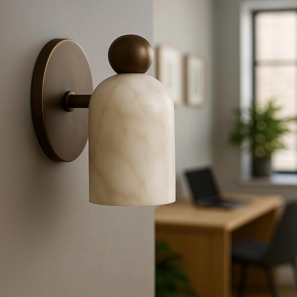 Applique da parete in alabastro fatta a mano, lampadario moderno in ottone con paralume in alabastro