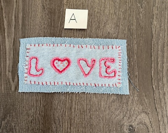 Parche LOVE de mezclilla reciclada: corazón bordado, aplique hecho a mano