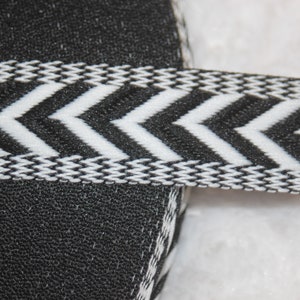 5 yards Black White reversible aztec arrow woven sewing craft ribbon Trim 1.25" wide