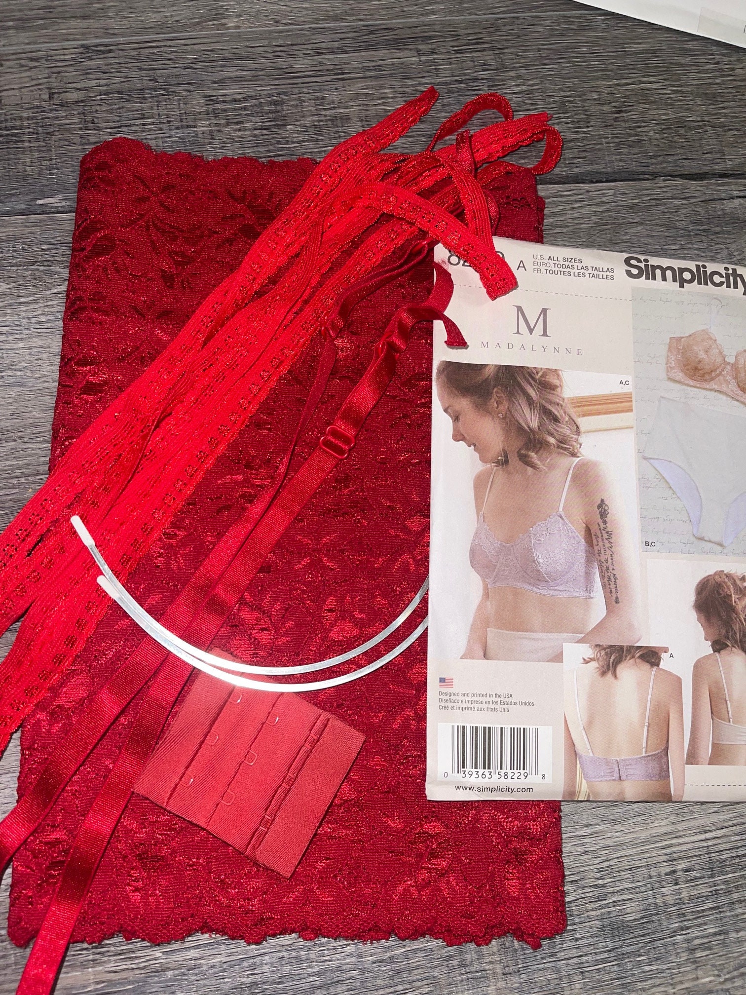 Madalynne X Simplicity 8229 Lingerie Pattern (PAPER)