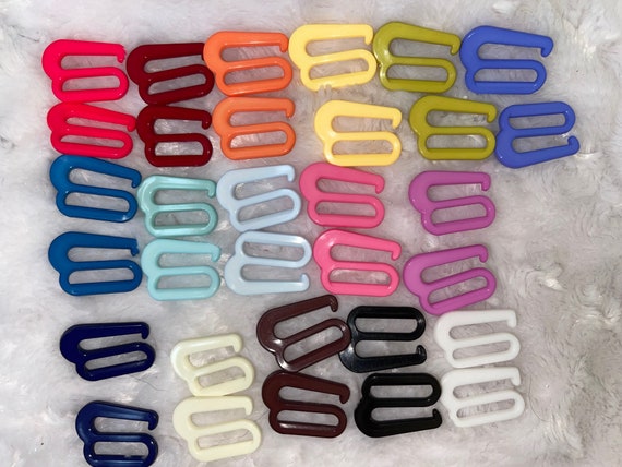 Lot 32 Plastic BATHING Swim SUIT Bikini Garter Bra S Replacement Hook Hooks  3/4 2 Pair of Each Color Pictured -  Canada