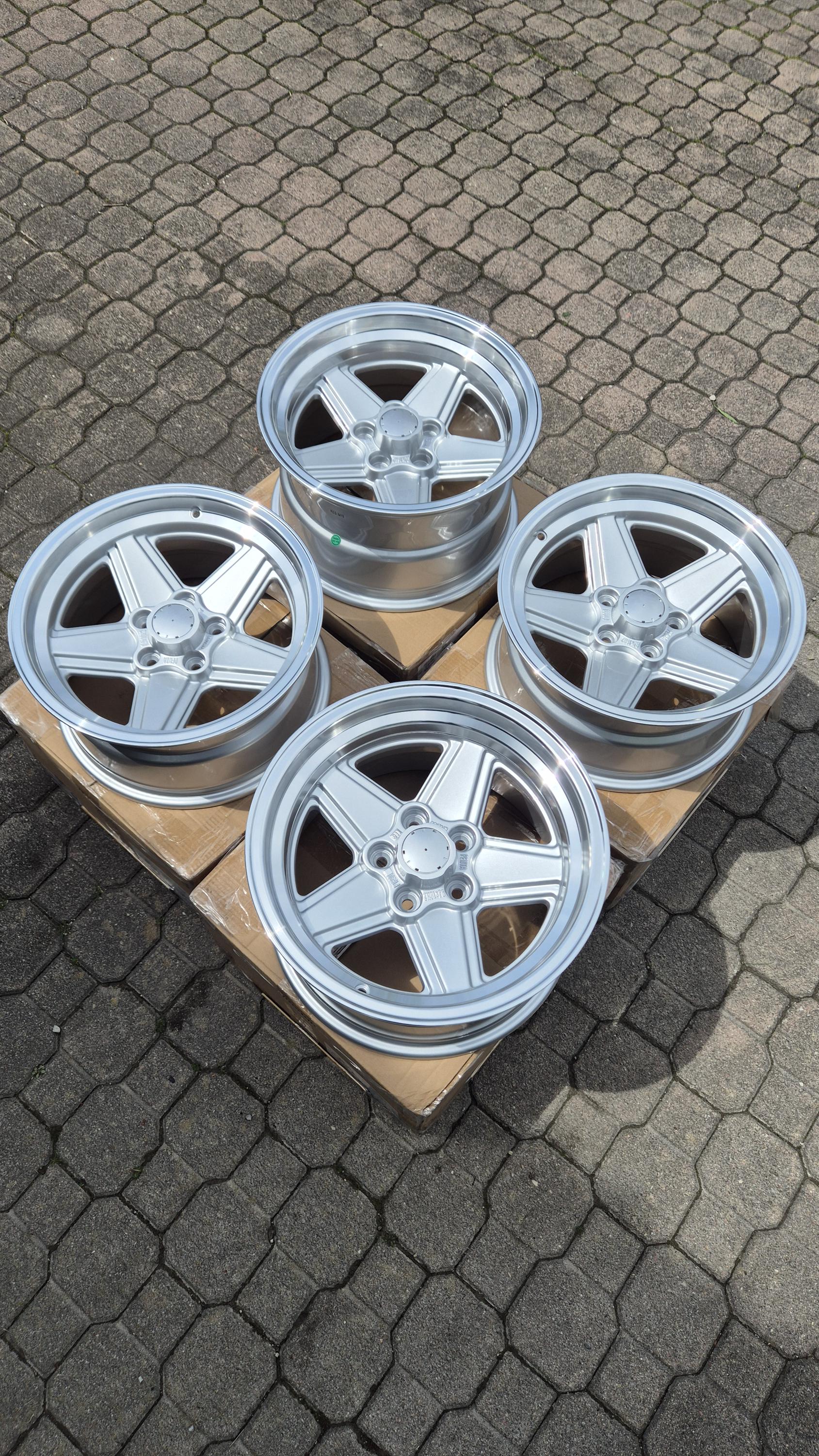 16" Mercedes Penta AMG Style R16 5x112 Alloy Wheels 8J & 9J ET11 Felgen