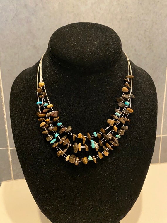 Beautiful and light turquoise and jasper necklace