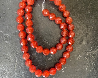 Faceted agate beads 7 mm