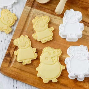 Peppa Schwein Ausstechformen Backformen Fondant Prägemaschine Peppa, George, Mama Schwein, Papa Schwein, Oma & Opa Schwein Set von 6 Kinder Geburtstag
