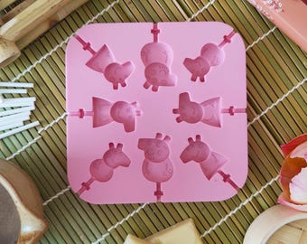Peppa pig mould for chocolate, lolly, sugar craft, mummy pig, daddy pig and George pig