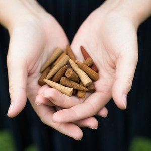 Incense Sample Pack All-Natural, Organic, Vegan, Herbal, Hand-Rolled Incense Cones 18 Scents/36 Cones Eco Earth Friendly Packaging image 6