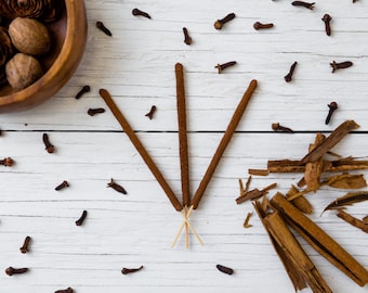 Holiday Spice Incense / Cinnamon, Nutmeg and Clove - Made From Real Spices / All Natural Hand Rolled Christmas or Yule Incense Sticks