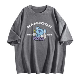 BT21 bedrucktes T-Shirt mit Rundhalsausschnitt, Namjoon, Jin, Suga, J-Hope, Jimin, V, Jungkook, BT21 T-Shirt mit Rundhalsausschnitt, BTS Süßes Koya, Unisex-Kurzarm-T-Shirt