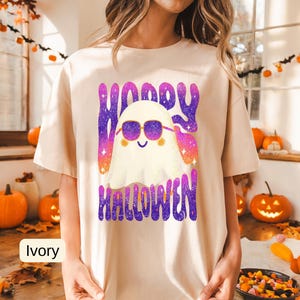 Retro 70s Halloween Ghost T-Shirt: Comfort Colors Smiling Spooky Tee