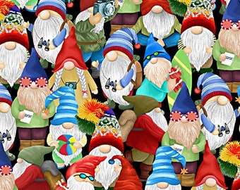 Neu - Travelling Gnome - Timeless Treasures - 1 Yard - Mehr verfügbar - Bulk stock