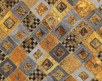 Gustav Klimt Gris Oro Diamantes Metálicos - Robert Kaufman - 1 Yarda - Más Disponibles