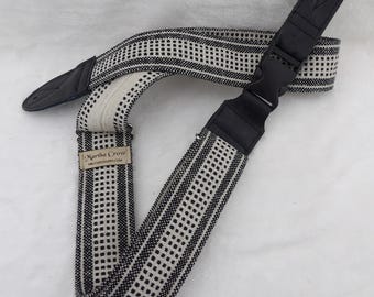 Handmade Quick Release Guitar or Dulcimer Strap by Martha Crow