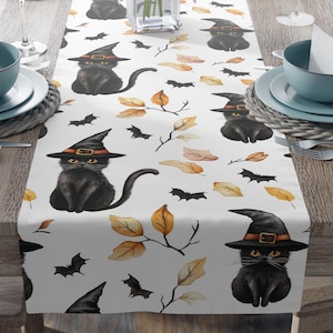 Witchy Black Cat Halloween Table Runner, Fall Table Décor, Halloween Decor, Black Cat, Witchy Décor, Spooky Table Runner, Halloween Table