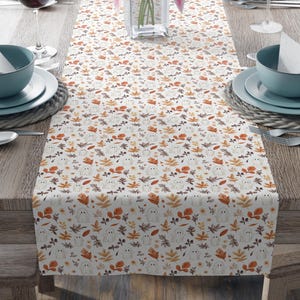 Ghost and Autumn Foliage Table Runner, Fall Table Décor, Halloween Decor, Spooky Decor, Witchy Décor, Spooky Table Runner, Halloween Table