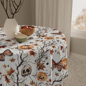 Monarchie Kürbis Schädel Tischdecke Quadrat Polyester Herbst Tischdecke Halloween Dekor Kürbis Schmetterling Schädel Tischdecke Halloween Tischdecke