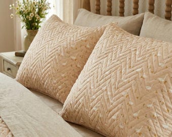 Cottagecore Goose & Gosling Quilted Pillow Sham, Farmhouse Meadow Bedding, Quilted Pillow Sham, Enchanted Woodland Bedding, Quilted Sham